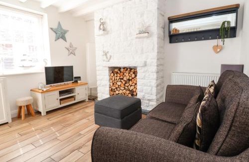 Conwy House | Sandy Shell Cottage