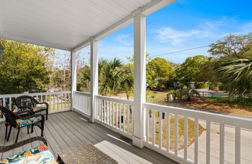 Surfside Beach House | Sandy Side Up