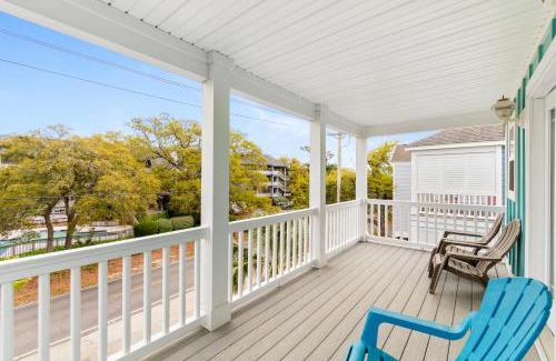 Surfside Beach House | Sandy Side Up