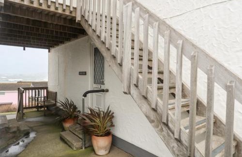 Rhosneigr Apartment | Sandy Toes