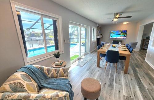 Coral Shores House | Sandys Coral Retreat! Canal Front, Pool, Spa & More