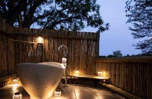 Maruleng Cabin | Sangasava Safari Lodge