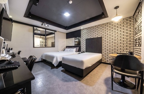 Sangbong-dong Hotel | Sangbong Hotel Bus