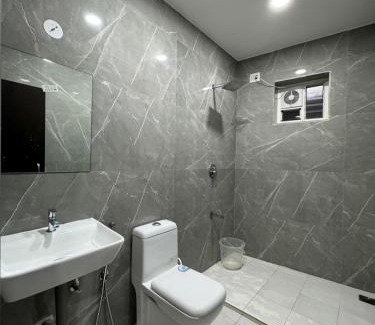 Egmore Hotel | Sangeetha Business Hotel