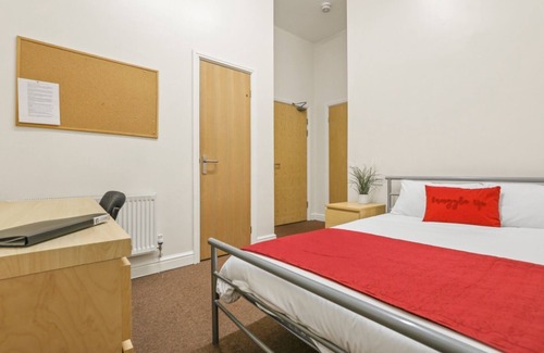 Leicester City Centre Bed & Breakfast | Sangha Halls