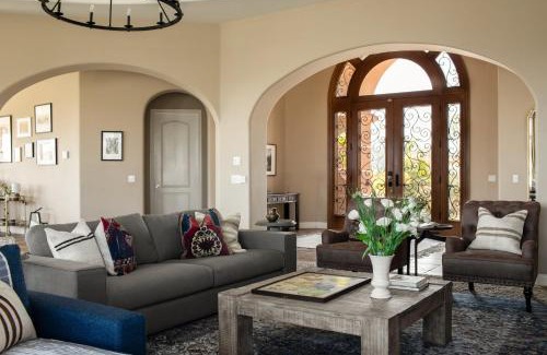 Temecula House | Sangiovese By AvantStay Spectacular Estate w Pool Hot Tub Putting Green