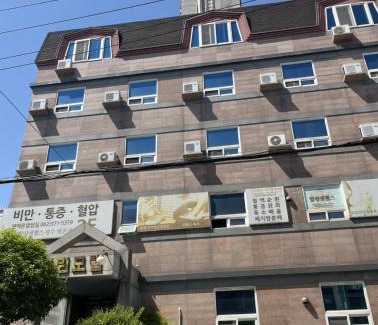 Seo-Gu Hotel | Sangmu Green Hotel