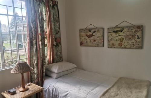Underberg House | Sani Window B&B and Self catering
