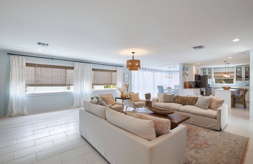 Belle Meade House | Sanibel Sunrise- Remodeled West End Home