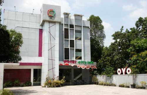 Palangkaraya Hotel | Sans Hotel City Inn Palangkaraya