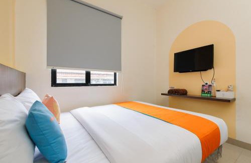 Jakarta Hotel | Sans Hotel Max Living Cengkareng