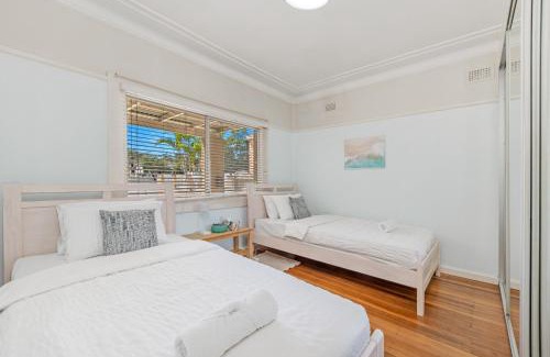 Sans Souci House | Sans Souci 4-Bedroom Home Near Beach
