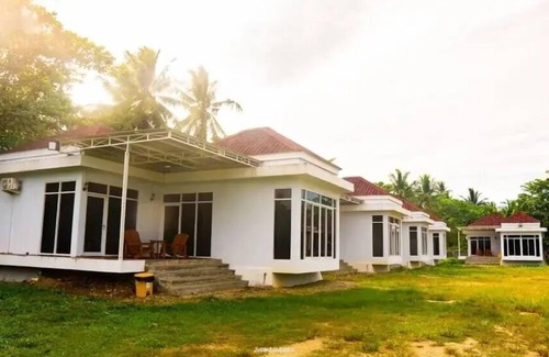 West Papua Cottage | Sansapore Pacific Park Resort