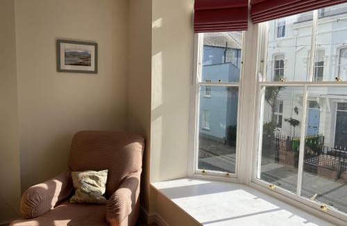 Beaumaris House | Sant Seiriol