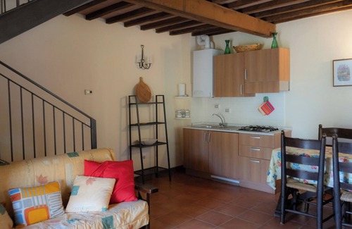 Precetto Apartment | SANTA CROCE - TORRE: Three-room apartment in farmhouse with pool, Marmore Falls
