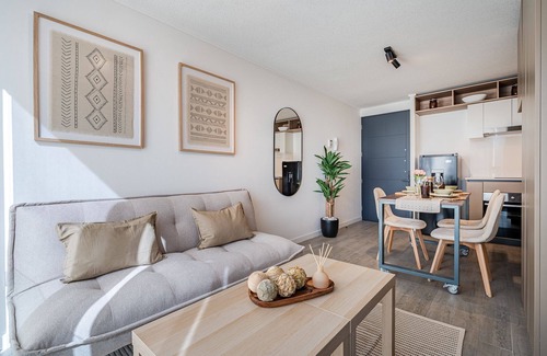 Downtown Santiago Apartment | Santa Elvira Apartments