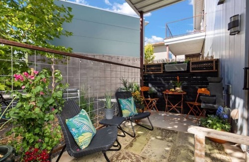 Santa Fe Apartment | Santa Fe Baca Railyard Loft!