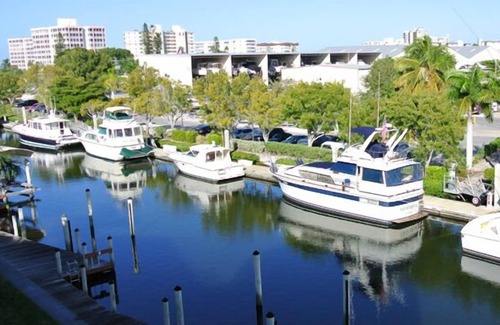 South Island Condo | Santa Maria Harbour Resort 311