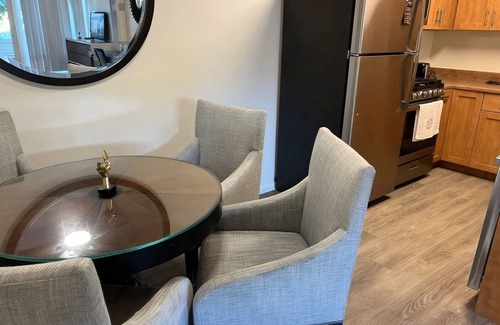 Sawtelle Apartment | Santa Monica Executive Suites