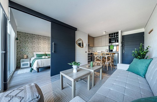 Downtown Santiago Apartment | Santa Rosa Spot by Andes+