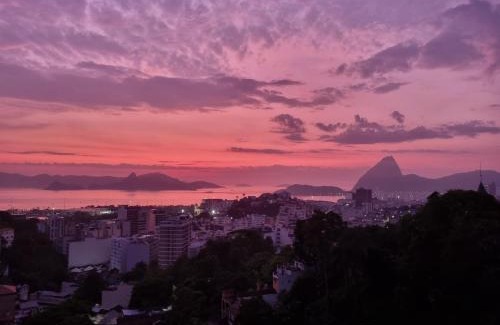 Santa Teresa Apartment | Santa Teresa Luxury Flat. Sugar-Loaf Amazing View