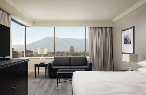 Apoquindo Hotel | Santiago Marriott Hotel
