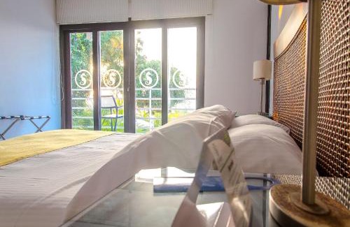 Papare Hotel | Santorini Casablanca