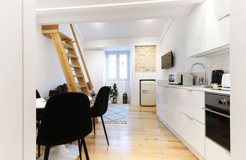 Santos Apartment | Santos Stylish by Homing