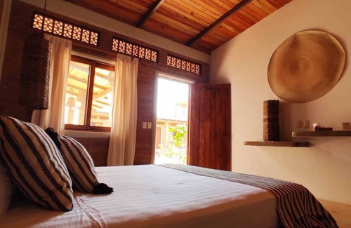 Santa Maria Huatulco Hotel | Santuario San Agustín