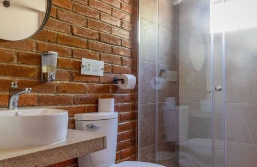 Santa Maria Huatulco Hotel | Santuario San Agustín
