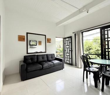 Melgar Apartment | SANTYS HOUSE MELGAR apartamento amoblado para 6 personas