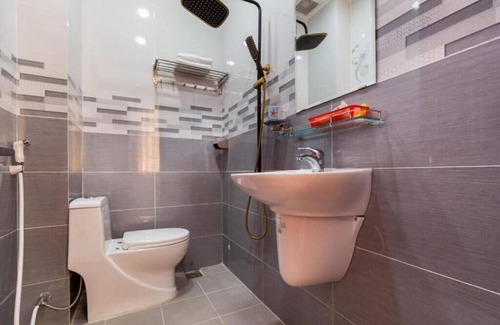 District 12 Hotel | Sao Mai Hotel - by Bay Luxury
