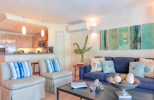 Dover Apartment | Sapphire Beach Condos