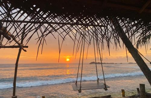 Nalagasdeniya Hotel | Sapphire Blue