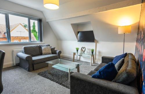 Moseley Apartment | SAPPHIRE Suite Moseley Mews, Birmingham By StayStaycations