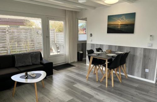 Warwerort House | Sarah