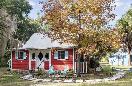 Daufuskie Island House | Sarah Grant House- Cozy Home