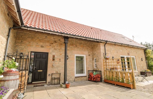 Hartburn House | SARAH'S COTTAGE, pet friendly, luxury holiday cottage in Morpeth