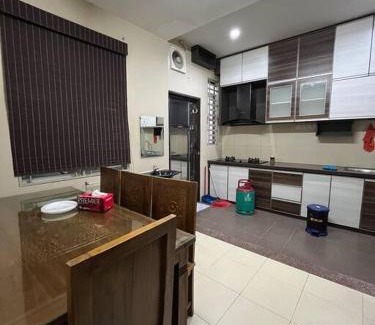 Bagan Luar House | Saramega Homestay