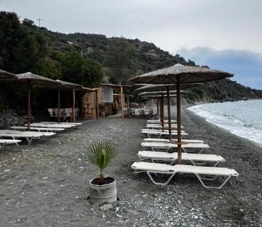Livadi House | Sarantopoyloy Eleni