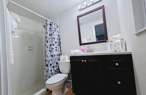 Sarasota Springs House | Sarasota Home close to Siesta Key Beach