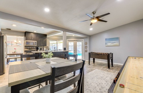 Whitfield House | Sarasota Home w/Heated Pool: 3 Mi to Airport!