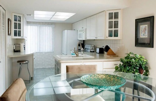 Braden River Condo | Sarasota's Endless Summer~ Secret Hideawaynn