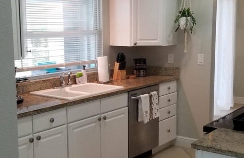 Gulf Gate Estates House | Sarasota/Siesta Key Heated pool home