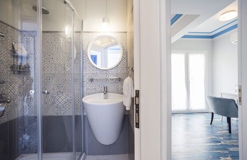 Bozcaada Hotel | Sardunya Otel