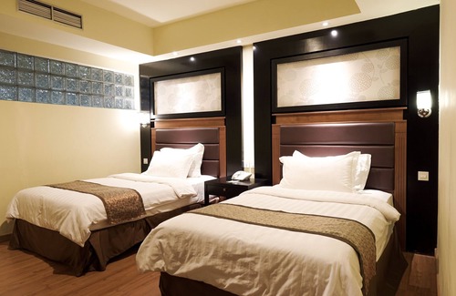 Bandung Hotel | Sari Ater Kamboti Hotel Bandung