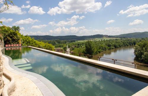 Beynac-et-Cazenac Bed & Breakfast | Sarrasins Bed and Breakfast