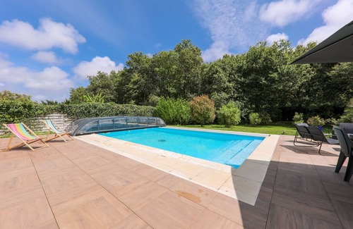 Sarzeau Ski Chalet | Sarzeau - 12 pers - swimming pool and billiards