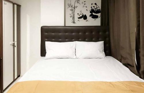 Surabaya Hotel | SAS Guest House Mitra RedDoorz At Darmo Park 2 Surabaya