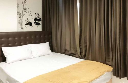 Surabaya Hotel | SAS Guest House Mitra RedDoorz At Darmo Park 2 Surabaya